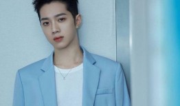 娱乐圈爆料君赖冠霖,娱乐圈爆料君的星光之路