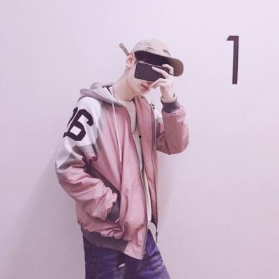 吃瓜娱乐微博头像男的,揭秘吃瓜娱乐界男明星的微博头像魅力